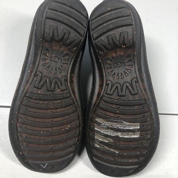 Ugg Anila black leather slip ons size 5 - Picture 4 of 7